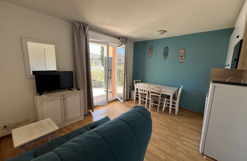 Le Verdon-sur-Mer Apartment | 226 - Comfortable apartment in a residence with swimming pool in Verdon sur Mer