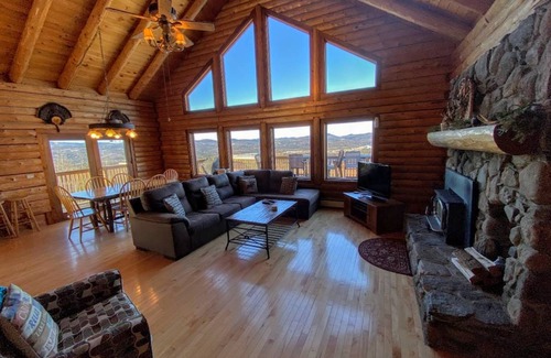 Dalton Cabin | 226 m² Cabin ∙ 3 bedrooms ∙ 11 guests