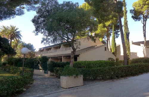 Saint-Cyr-sur-Mer Apartment | 23 m² Apartment ∙ 1 bedroom ∙ 4 guests