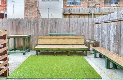 Destrehan House | 23 Mi to NOLA Cozy and Quaint Destrehan Townhome