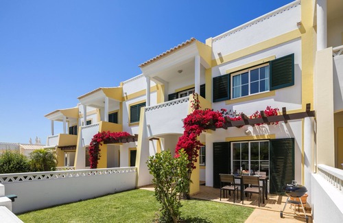 Carvoeiro Ski Chalet | 23 Terraços de Benagil (Casa Alvorada)