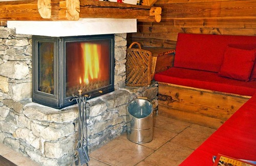 Peisey-Nancroix Ski Chalet | 230 m² Chalet ∙ 7 bedrooms ∙ 15 guests