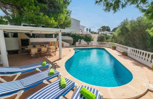 Es Canutells Villa | 231 m² Villa ∙ 3 bedrooms ∙ 6 guests
