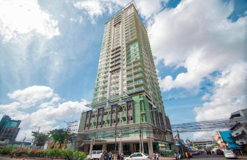 North Reclamation Area Apartment | 2313 Sun Vida Tower