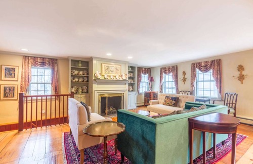 Marblehead House | 232 m² House ∙ 4 bedrooms ∙ 10 guests