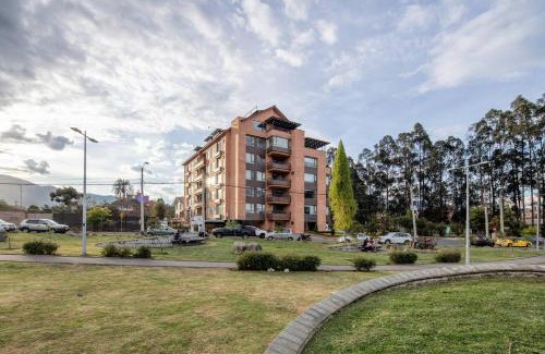 Cuenca House | 24-hr High Security! Luxe River Oasis W Mtn Views