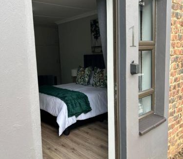 Welkom House | 24 on Fuschia