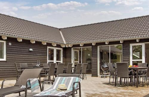 Olpenitz House | 24 person holiday home in Hasselberg