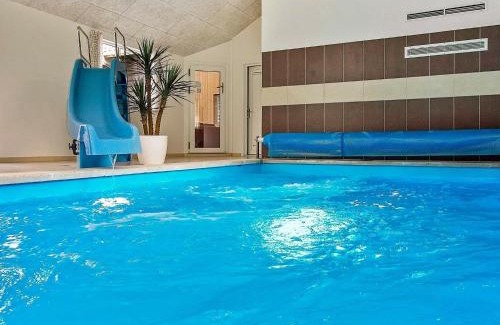 Olpenitz House | 24 person holiday home in Hasselberg