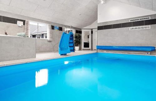 Olpenitz House | 24 person holiday home in Hasselberg