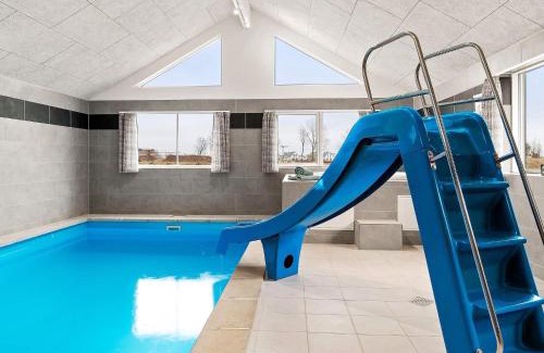 Olpenitz House | 24 person holiday home in Hasselberg