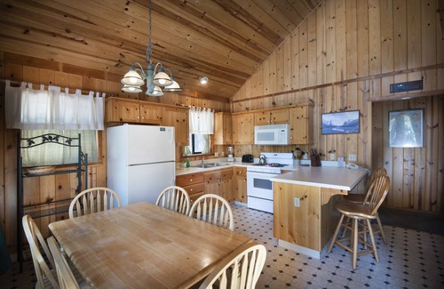 North Wawona Cabin | (24) Wawona Cabin at The Redwoods In Yosemite