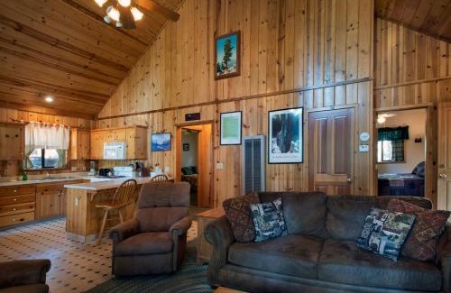North Wawona House | 24 Wawona Cabin