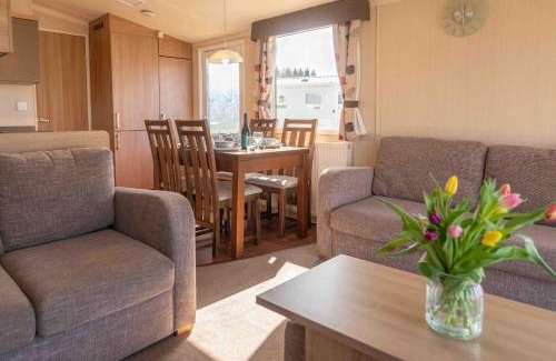Mullacott Cabin | 24 Woolacombe Heights - 3 Bed - Sleeps 6 - TJS24WH