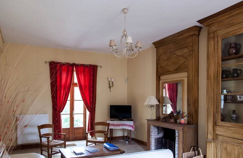 Arthon House | 240 m² House ∙ 5 bedrooms ∙ 11 guests