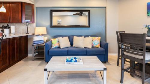 Tavernier Apartment | 2402 Ocean Pointe