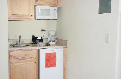 Calabash Apartment | 2402L home