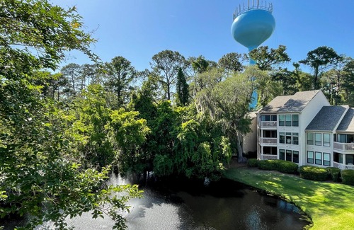 Sea Pines House | 2405 Lighthouse Tennis at The Sea Pines Resort