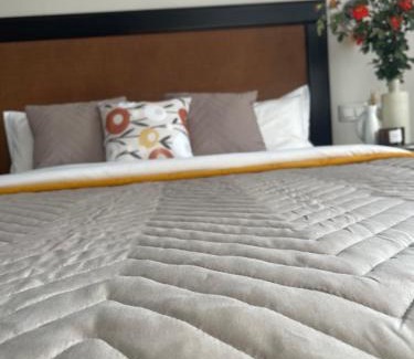 Almaty Apartment | 241# Four Seasons
