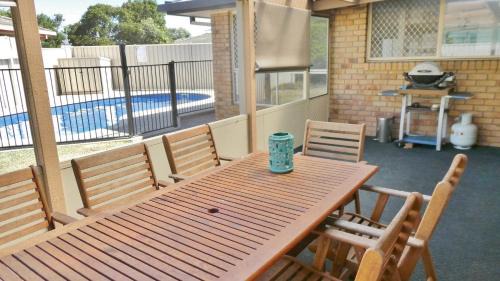 Yamba House | 25 Admiralty Court, Yamba