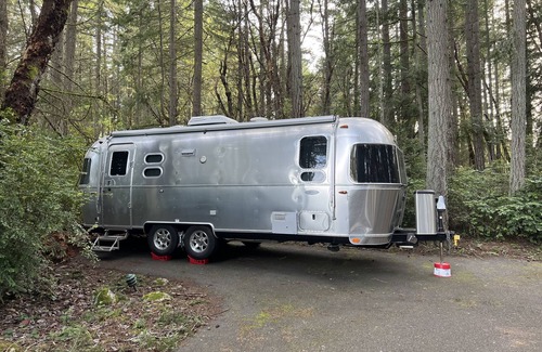 Vashon Island House | 25' Airstream in the Forest with Sound View - Dry Camping