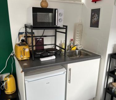 Southgate Apartment | 25 Chase Side