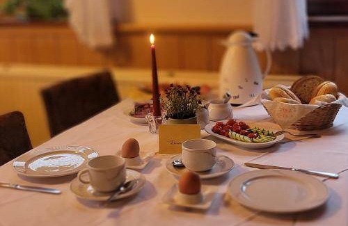 Helmsdorf Bed & Breakfast | 25 m² Bed and breakfast ∙ 3 guests