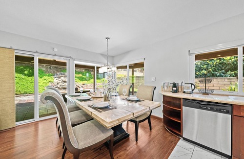 Walnut House | 25% OFF Monthly Serene 4B2B w/Luxe Furnishings