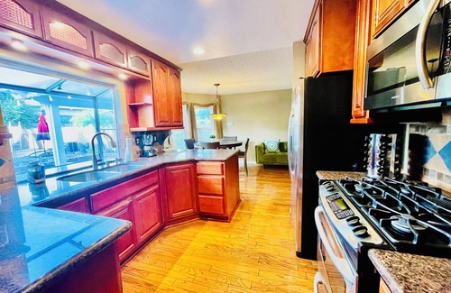 Chino House | 25% OFF Monthly Stay - Poo&Jacuzzi - 3B2.5B