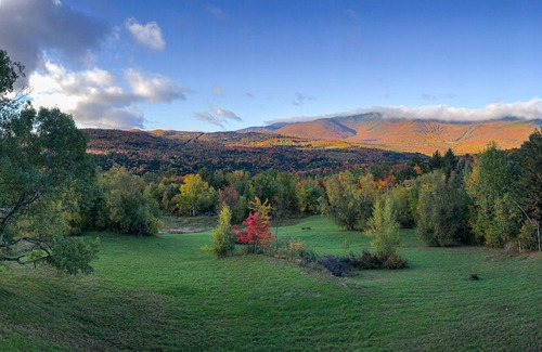 Waitsfield Ski Chalet | 25% off - Mountain Chalet with Great Views of Mad River Valley - Sugarbush