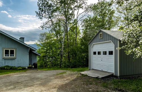 Waitsfield Ski Chalet | 25% off - Mountain Chalet with Great Views of Mad River Valley - Sugarbush
