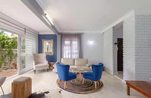 Greater Johannesburg Metropolitan Area House | 25 On Chrisoliet