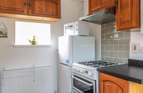 Cinderford Cottage | 25 Parragate Road
