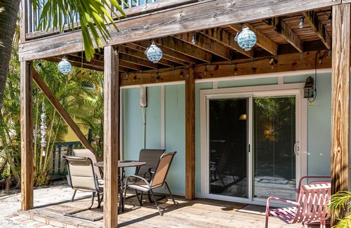 Fort Myers Beach House | 258 Ostego Lazy Lobster Lower by Coastal Vacation Properties