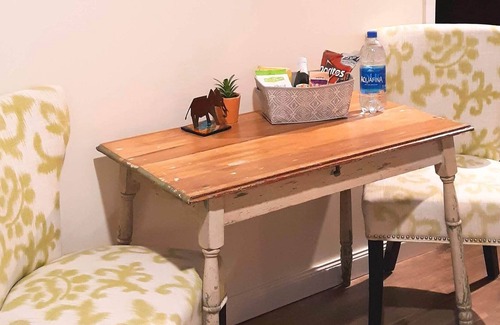 Wilkesboro House | 25mins to Blue Ridge Parkway Colorful Guest Space!