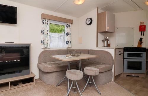 Combe Martin House | 26 Manleigh Park