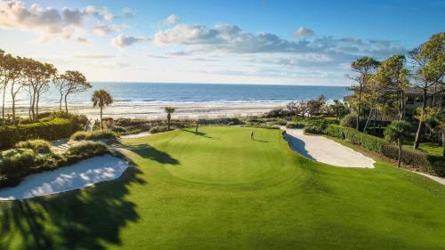 Palmetto Dunes House | 26 Muirfield Road at The Sea Pines Resort