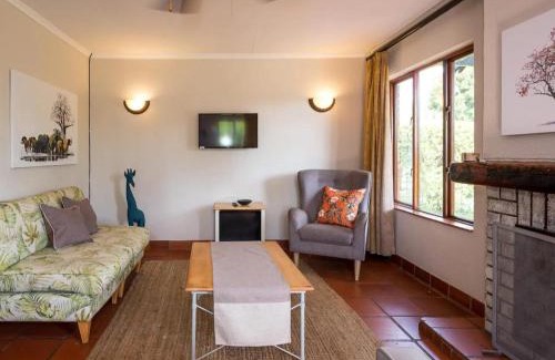 White River Apartment | 26 on Greenway