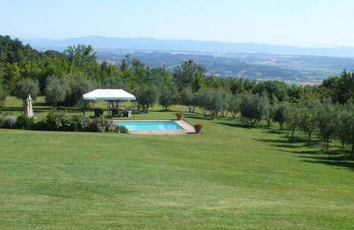 Cetona House | 260 m² House ∙ 5 bedrooms ∙ 10 guests