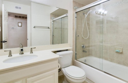 Clearview House | 2602 Phoenix