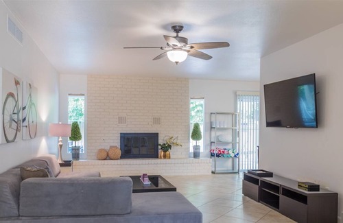 Clearview House | 2602 Phoenix