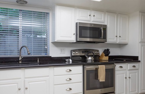 Clearview House | 2602 Phoenix
