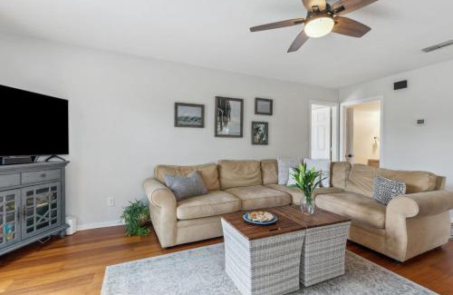 Fernandina Beach House | 2625 Forest Ridge - Pool - Tennis - Pickleball - Large Deck