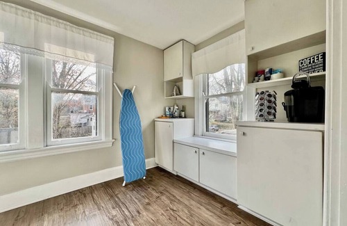 Hyde Park House | 2639 Observatory Drive, Unit 2 · Hyde Park Getaway - Close to Square & Downtown