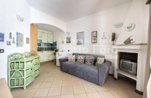 Palau Villa | 27 BAIA DEL FARO - Bilocale con veranda esterna attrezzata