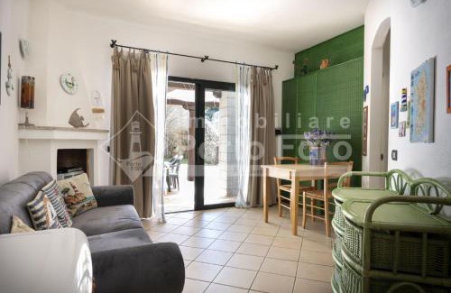 Palau Villa | 27 BAIA DEL FARO - Bilocale con veranda esterna attrezzata