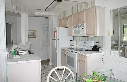 Calabash Apartment | 27 Hole Golf Resort Condo 501M