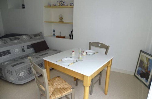 Audierne Apartment | 27 m² Apartment ∙ 1 bedroom ∙ 2 guests