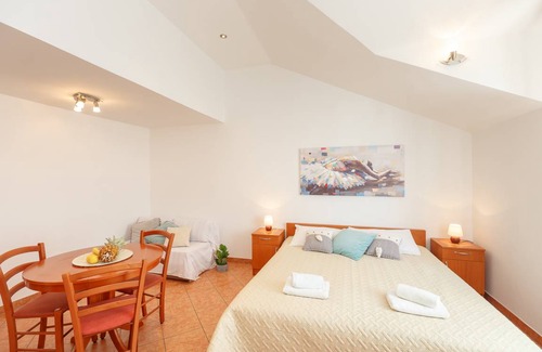 Mokosica Apartment | 27 m² Apartment ∙ 2 guests