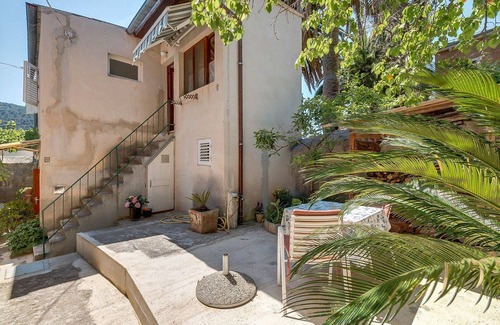 Veli Losinj Apartment | 27 m² Apartment ∙ 2 guests